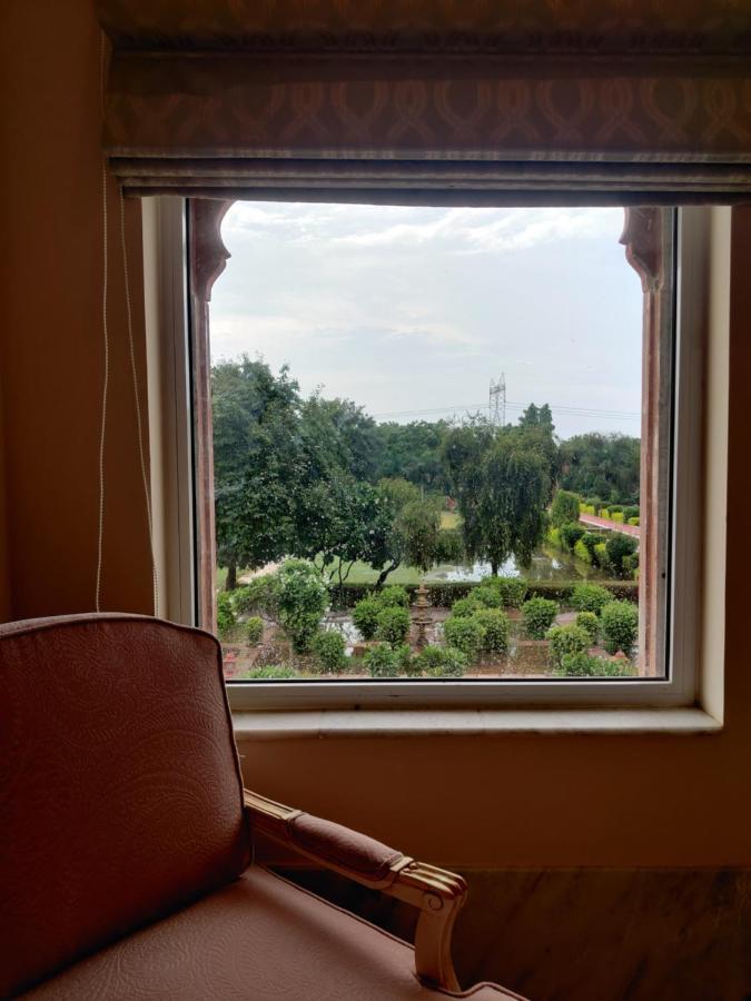Umaid Palace - A Lakeside Heritage Palace Resort Near Jaipur Close To Bhangarh & Chand Baori Stepwell Abhaneri Dubbi Luaran gambar